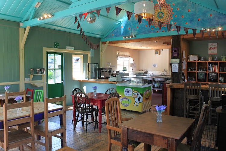 Yarde Orchard Cafe & Accommodation