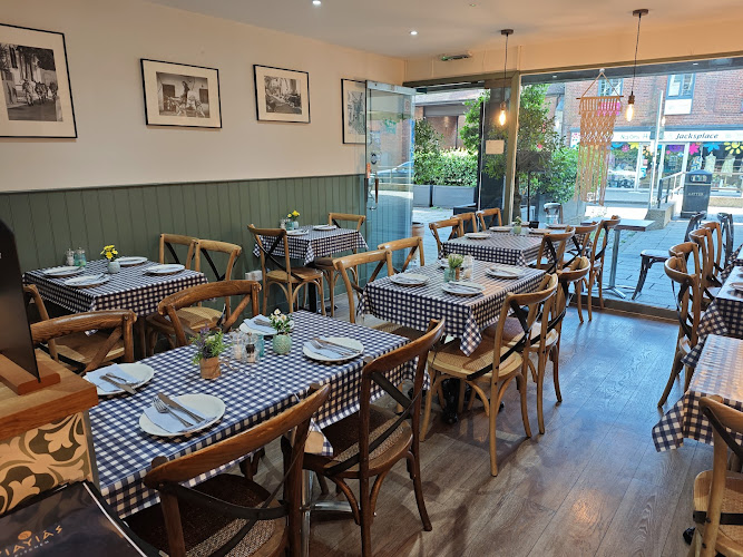 Yiayias Kitchen Winchester