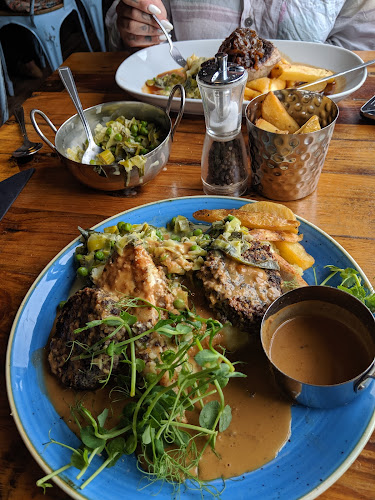 Zest Harbourside
