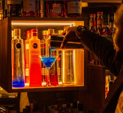 Zuma Rock - Restaurant, Bar Lounge